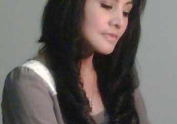 Cici Paramida Seminar Dangdut di Amerika