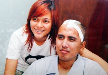 Ultah Nikah Pertama Gugun - Anna
