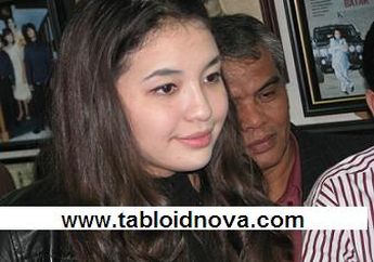 Manohara : Setelah Disiksa, Saya Dipaksa Nonton Bola
