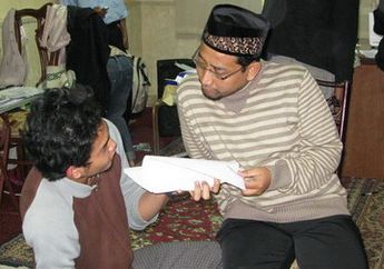Pesan Kang Abik Untuk Pemain Ketika Cinta Bertasbih