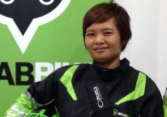 Bisnis Gagal, Perempuan Ini Pilih Jadi Supir Ojek Grab Bike