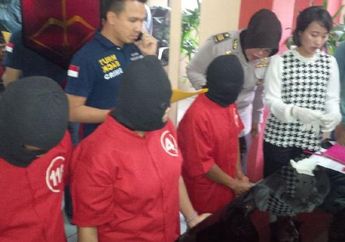 Duh, Siswi Ini "Jual" Adik Kelasnya Pada Pria Hidung Belang
