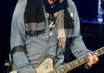Johnny Depp Terinspirasi dari Sang Ayah Tiri yang Hidup di Penjara