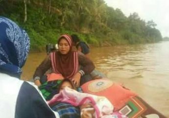 Bidan Ini Tempuh Waktu 9 Jam Menuju Puskesmas Terpencil