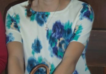 Sudah Dandan Cantik, Dewi Rezer Kesal Marcellino Lefrandt Tak Hadiri Sidang