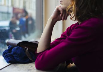 Jangan Katakan 5 Hal Ini pada Perempuan yang Belum Menikah!