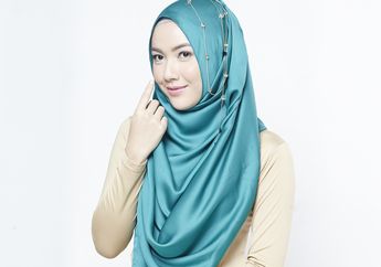 Tips Pakai Hijab Bahan Sutra yang Tipis dan Licin