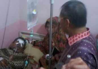Dipecat ,Siswa Penganiaya Guru Dicarikan Sekolah Lain