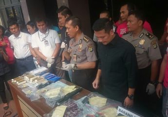 Mengejutkan! Berangkas Rahasia Gatot Brajamusti Berhasil Dibuka, Ini Isinya