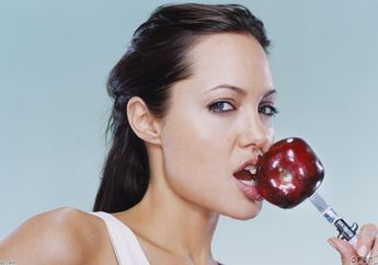 Seks Lebih Nikmat dan Membara dengan Buah Apel, Bagaimana Caranya?