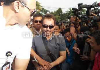 Gatot Brajamusti Pernah Tanyakan Status Keperawanan CT
