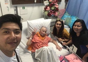 Tangan Bengkak dan Sesak Napas, Yana Zein Sudah Jalani 6 Kali Kemoterapi