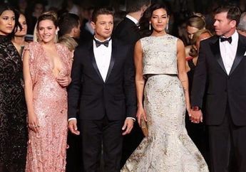Membanggakan! Gaun Rancangan Sebastian Gunawan Tampil di Cannes Film Festival