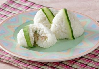 Enggak Perlu Repot, Bikin Onigiri Tuna Mayo Khas Jepang yang Lezat buat Bekal Si Kecil