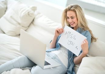 Lakukan Ini Agar Hubungan Terhindar dari Hadirnya Orang Ketiga Saat Tengah Menjalani Long Distance Relationship