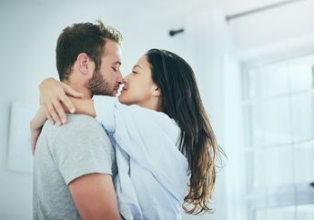 Wah, Ternyata Inilah 5 Manfaat Berciuman, Nomor 5 Mendukung Diet Kita