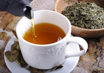 Benarkah Minum Teh Hijau Terlalu Banyak Membahayakan Tubuh? Simak Penjelasannya