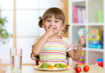 Catat! Ini 5 Makanan Bergizi yang Bagus untuk Membantu Tumbuh Kembang Si Kecil