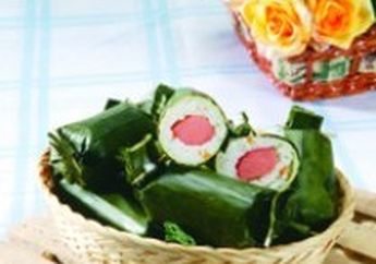 AREM-AREM SAYUR BUNGKUS DADAR