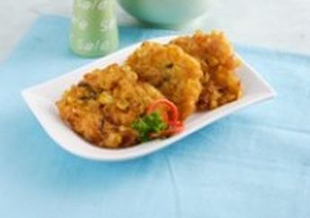BAKWAN JAGUNG KUCAI PEDAS