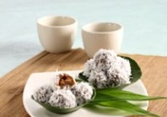 KLEPON KOPI ISI KACANG