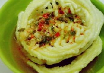 Buka Puasa Dengan Kerupuk Ojay