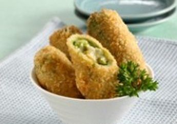 RISOLES BAYAM AYAM MAYO