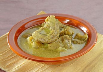 Super Mudah Membuat Daging Kuning Bumbu Jeruk yang Aromanya Bikin Perut Keroncongan