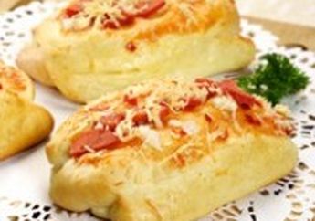ROTI BAWANG ALA PIZZA
