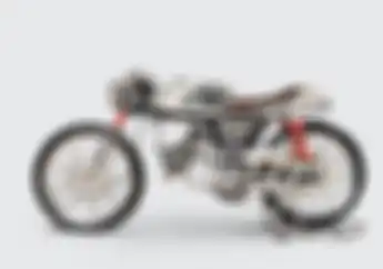 Awalnya Pengin Direstorasi, Suzuki A100 Ini Malah Berubah Bentuk Jadi Cafe Racer