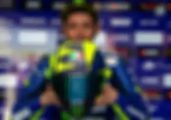 Dijual Gak Sampai Rp 25 Juta Harga Helm Yang Dipakai Valentino Rossi Balap MotoGP