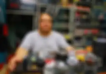 Bikin Ngiler! Spare Part Motor 2-Tak Melimpah Ruah di Toko Spesialis Ini