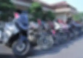Warga Garut Bisa Bernapas Lega,  Komplotan Maling Motor Bersaudara Diringkus,  Puluhan Motor Dipajang