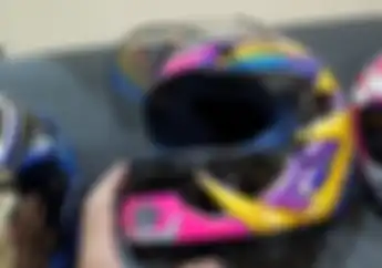Lagi Cari Helm Lawas Branded Dari Jepang? Nih Ada Spesialisnya