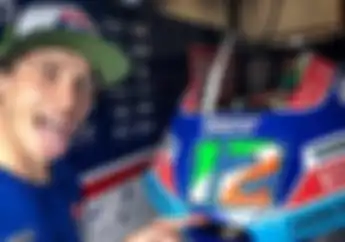Emang Mirip? Lihat Bezzecchi, Bos Tech 3 Jadi Ingat Valentino Rossi