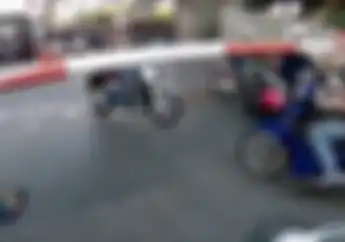 Hadeuh, Gak Di Sini Gak Mancanegara, Sama Saja Kelakuan Pemotornya