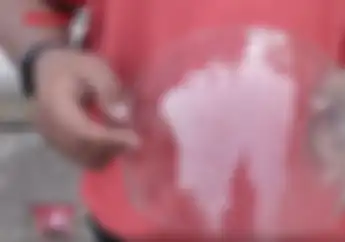 Gokil! Video Cara Bikin Efek Daun Talas di Visor Helm Ini Cuma Modal Rp 5 Ribu