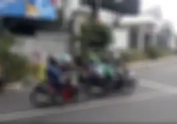 Awas! Masih Berani Berhenti Lewati Marka Saat Lampu Merah? Dendanya Mahal