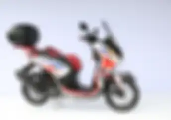 Intip Yuk Detail dan Foto Motor Yamaha Lexi 125 Juara Customaxi Medan Berkonsep Turing
