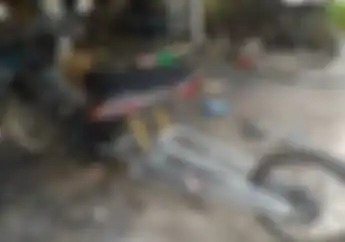 Wadaw, Motor Honda Supra Fit Melar Sampai 1,25 Meter, Masuk ke Gang Kelar Hidup Loe!