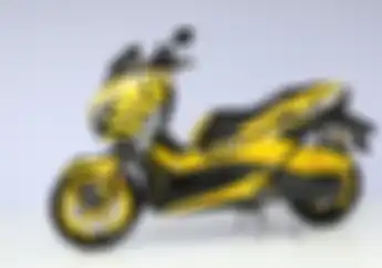 Begini Jadinya Kalau Fans Rossi Modifikasi Yamaha XMAX, Sampai Habis Puluhan Juta!
