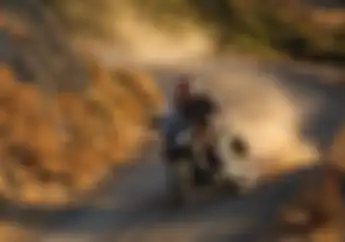 Jarang yang Paham, Ini Alasan Honda X-ADV Ukuran Roda Depan dan Belakangnya Belang