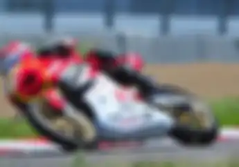 Banyak Yang Penasaran, Apa Sih Efeknya Pasang Air Scoop di Motor?