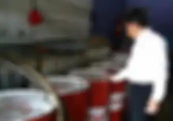 Pelaku Cuma Modal Setrikaan, Waspada Merek-merek Oli Terkenal Ini Sering Dipalsukan