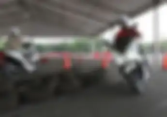 Bea Masuk Bahan Baku Motor Listrik Dari Jepang Bebas Pajak, Makin Murah dan Berkualitas Nih!