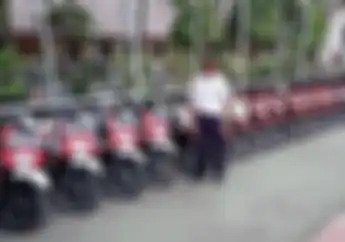 Viral, Deretan Honda BeAT Terpakir Rapi di Parkiran SMAN 12 Tangerang, Ternyata Sekolah Ini Lebih Duluan