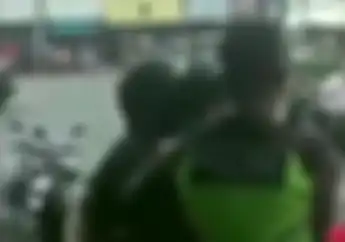 Warga Serang Geger, Video Pemotor Sok Jagoan Gak Terima Ditilang, Ajak Duel dan Ludahi Polisi