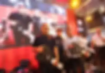 Video Marc Marquez Joget Dan Mainkan Angklung di Bandung