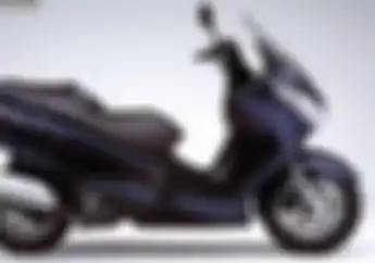 Gak Niru NMAX atau PCX Yang 150 CC Matic Suzuki 175 Atau 200 cc