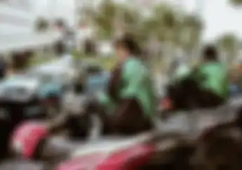 Mantap! Pelanggan Ojol Bela Driver yang Dilarang Masuk ke Hotel Untuk Antar Pesanan